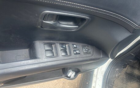 Mitsubishi Outlander III рестайлинг 3, 2011 год, 950 000 рублей, 10 фотография