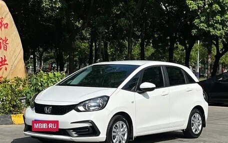 Honda Fit, 2022 год, 980 000 рублей, 6 фотография