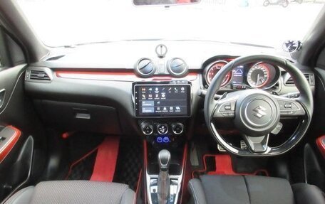 Suzuki Swift V, 2022 год, 1 104 000 рублей, 11 фотография