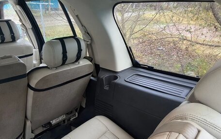 Lincoln Navigator, 2002 год, 800 000 рублей, 7 фотография