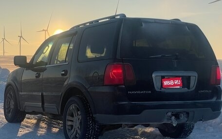 Lincoln Navigator, 2002 год, 800 000 рублей, 13 фотография