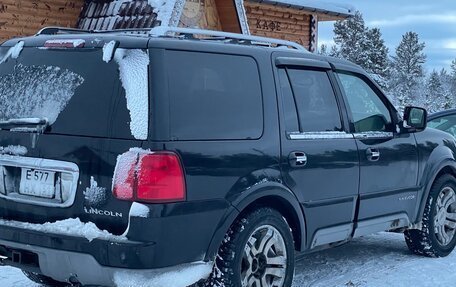 Lincoln Navigator, 2002 год, 800 000 рублей, 14 фотография