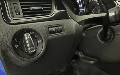 Skoda Rapid I, 2018 год, 1 300 000 рублей, 8 фотография