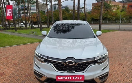 Renault Samsung QM6, 2021 год, 1 630 000 рублей, 2 фотография