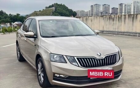 Skoda Octavia IV, 2021 год, 2 000 000 рублей, 3 фотография