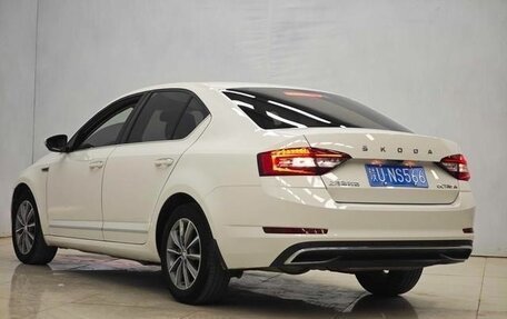 Skoda Octavia IV, 2021 год, 2 000 000 рублей, 9 фотография