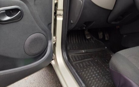 Renault Sandero I, 2011 год, 425 000 рублей, 14 фотография