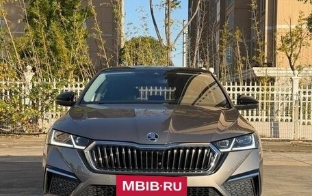 Skoda Octavia IV, 2021 год, 2 000 000 рублей, 2 фотография