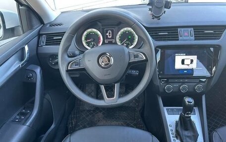 Skoda Octavia IV, 2021 год, 2 000 000 рублей, 10 фотография