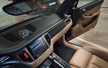 Porsche Macan I рестайлинг, 2018 год, 4 000 000 рублей, 15 фотография