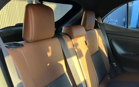 Toyota Yaris Cross, 2022 год, 1 598 000 рублей, 12 фотография