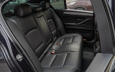 BMW 5 серия, 2015 год, 2 340 000 рублей, 7 фотография