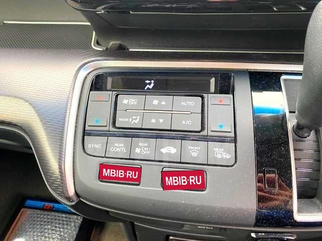 Honda Stepwgn V рестайлинг, 2020 год, 1 600 000 рублей, 2 фотография