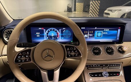 Mercedes-Benz E-Класс, 2019 год, 4 350 000 рублей, 8 фотография