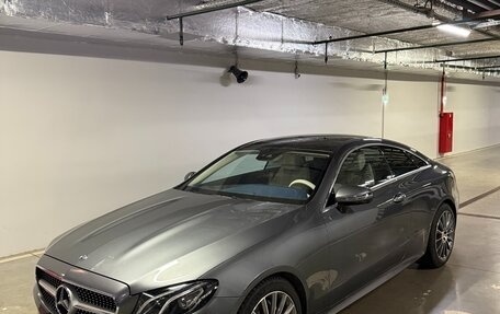 Mercedes-Benz E-Класс, 2019 год, 4 350 000 рублей, 2 фотография