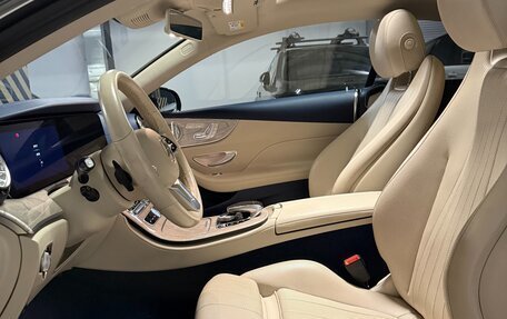 Mercedes-Benz E-Класс, 2019 год, 4 350 000 рублей, 17 фотография