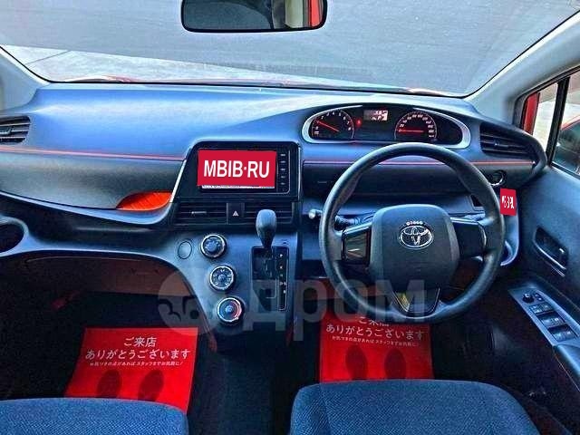 Toyota Sienta II, 2017 год, 1 305 000 рублей, 9 фотография