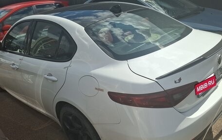 Alfa Romeo Giulia II, 2018 год, 1 470 500 рублей, 3 фотография