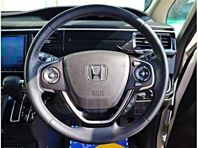 Honda Stepwgn V рестайлинг, 2021 год, 1 450 000 рублей, 10 фотография