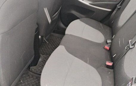 Hyundai Solaris II рестайлинг, 2011 год, 499 000 рублей, 12 фотография