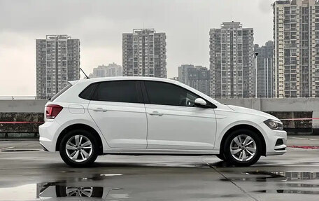 Volkswagen Polo, 2023 год, 1 613 000 рублей, 10 фотография