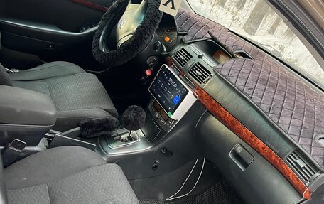 Toyota Avensis III рестайлинг, 2004 год, 630 000 рублей, 9 фотография