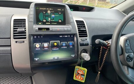 Toyota Prius, 2008 год, 780 000 рублей, 6 фотография