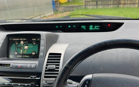 Toyota Prius, 2008 год, 650 000 рублей, 9 фотография