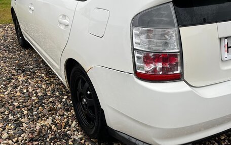 Toyota Prius, 2008 год, 650 000 рублей, 14 фотография