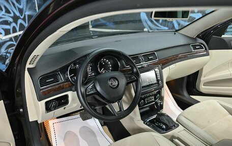 Skoda Superb III рестайлинг, 2014 год, 1 095 000 рублей, 8 фотография