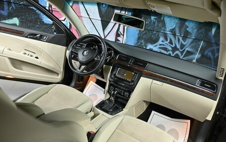 Skoda Superb III рестайлинг, 2014 год, 1 095 000 рублей, 14 фотография