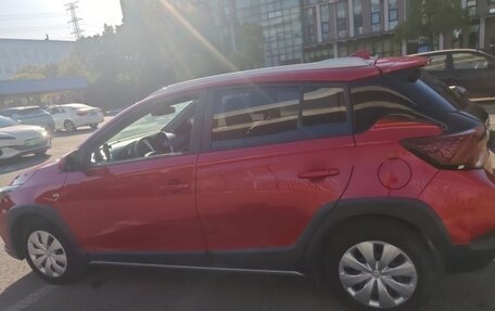 Toyota Yaris XP150 рестайлинг, 2022 год, 1 035 325 рублей, 4 фотография