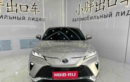 Toyota Venza, 2022 год, 3 970 000 рублей, 2 фотография