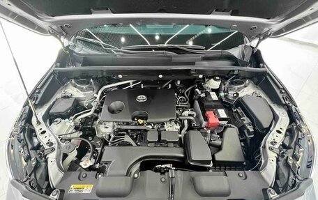 Toyota Venza, 2022 год, 3 970 000 рублей, 13 фотография