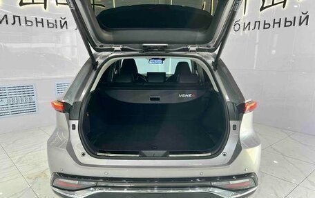 Toyota Venza, 2022 год, 3 970 000 рублей, 10 фотография