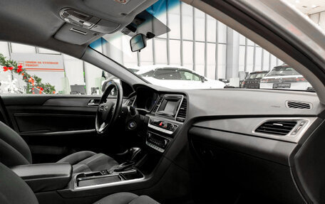 Hyundai Sonata VII, 2019 год, 1 750 000 рублей, 13 фотография