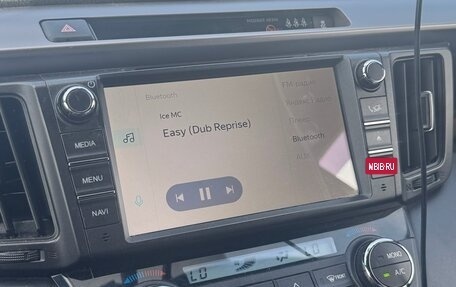 Toyota RAV4, 2019 год, 3 300 000 рублей, 5 фотография