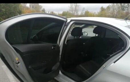 Peugeot 408 I рестайлинг, 2014 год, 610 000 рублей, 14 фотография