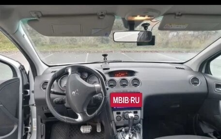 Peugeot 408 I рестайлинг, 2014 год, 610 000 рублей, 17 фотография