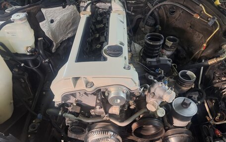 Mercedes-Benz E-Класс, 1993 год, 1 300 000 рублей, 5 фотография