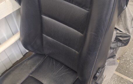 Mercedes-Benz E-Класс, 1993 год, 1 300 000 рублей, 7 фотография