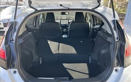 Toyota Aqua, 2025 год, 2 460 000 рублей, 9 фотография