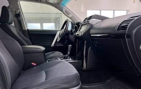 Toyota Land Cruiser Prado 150 рестайлинг 2, 2014 год, 3 500 000 рублей, 11 фотография