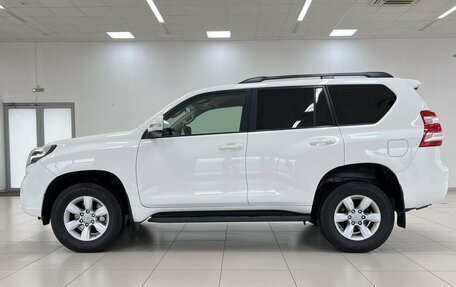 Toyota Land Cruiser Prado 150 рестайлинг 2, 2014 год, 3 500 000 рублей, 7 фотография