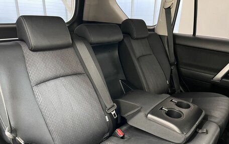 Toyota Land Cruiser Prado 150 рестайлинг 2, 2014 год, 3 500 000 рублей, 16 фотография