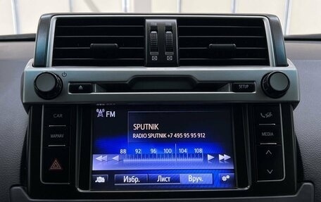 Toyota Land Cruiser Prado 150 рестайлинг 2, 2014 год, 3 500 000 рублей, 27 фотография