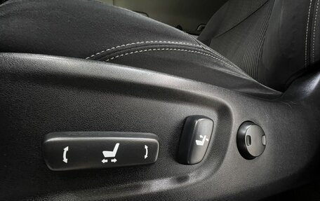 Toyota Land Cruiser Prado 150 рестайлинг 2, 2014 год, 3 500 000 рублей, 38 фотография