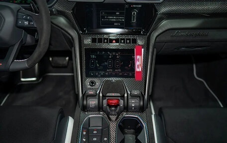 Lamborghini Urus I, 2024 год, 50 270 000 рублей, 17 фотография