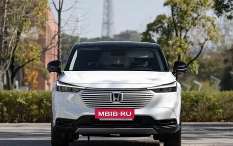 Honda Vezel, 2024 год, 2 466 000 рублей, 2 фотография