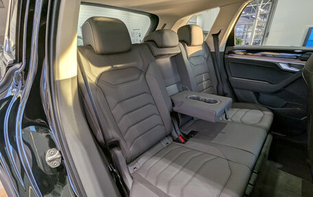 Volkswagen Touareg III, 2025 год, 8 900 000 рублей, 28 фотография